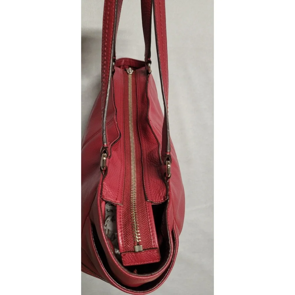 Red Pebble Grain Leather Dual Handle Coach Handbag W Zipper Closure J1321 F23284